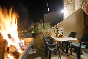 View Cave Hotel