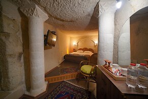 View Cave Hotel