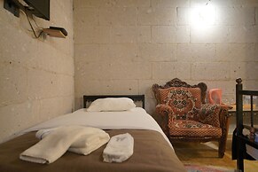 View Cave Hotel