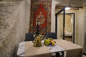 View Cave Hotel