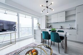 Altitude Suites on Yonge