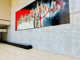 Altitude Suites on Yonge