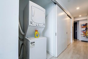 Altitude Suites on Yonge
