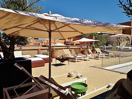 Riad Houma