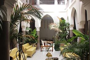 Riad Houma