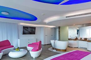 The Carmen Hotel - Ocean Front