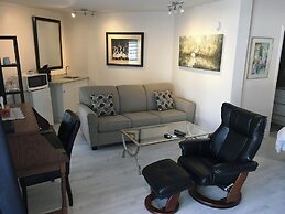 Grey Rose Suites
