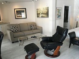 Grey Rose Suites
