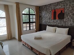 JIN HOTEL