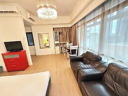 Rainbow Suites at Times Square