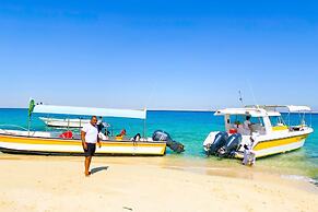 Dolphin Beach Resort