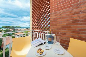 Amarina Hotel
