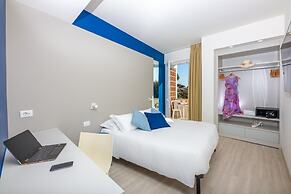 Amarina Hotel