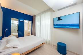 Amarina Hotel