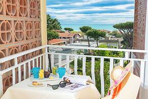 Amarina Hotel