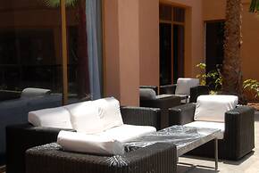 Oasis Palm Hotel