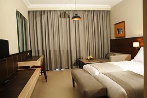 Oasis Palm Hotel
