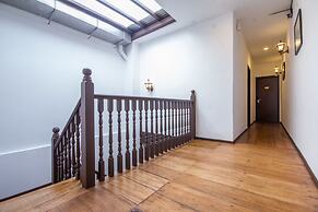 D'Nice Heritage House