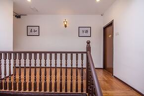 D'Nice Heritage House