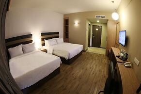SEM9 Senai ''Formerly Known as Perth Hotel