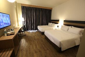 SEM9 Senai ''Formerly Known as Perth Hotel