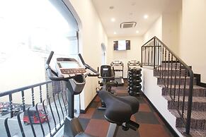 Fairway Colombo - Sri Lanka's First Hotel With Robot Technology