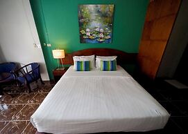 Sugar and Spice Inn