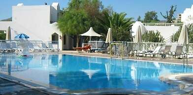 Tenda Hotel
