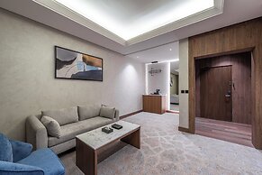 Voyage Hotel