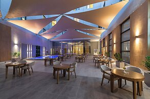 Voyage Hotel