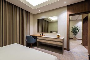 Voyage Hotel