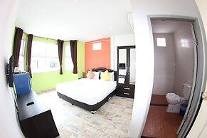 Tulip Inn