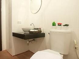 Green Leaf Hostel