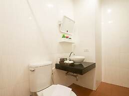 Green Leaf Hostel