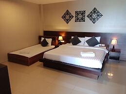 Green Leaf Hostel