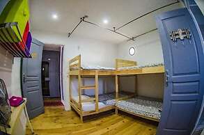 Clematisso - Hostel
