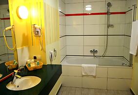Villa Four Rooms