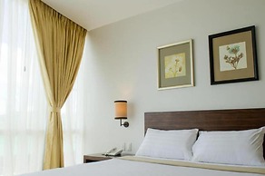 D' Hotel and Suites
