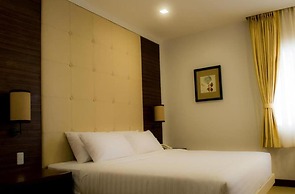 D' Hotel and Suites
