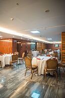 Coventina Lake Suites
