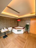 Coventina Lake Suites