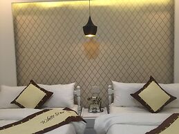 White Star Hotel
