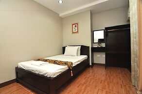 Harbour Gardens Tourist Inn