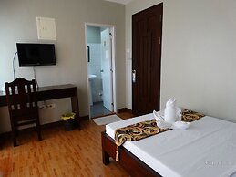 Harbour Gardens Tourist Inn