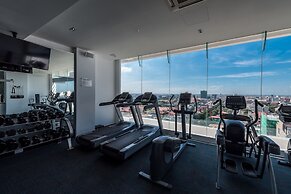 Naki Suites at Silvertown
