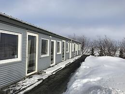Lækjarkot Rooms and Cottages with Kitchen