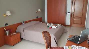 Hotel Joy