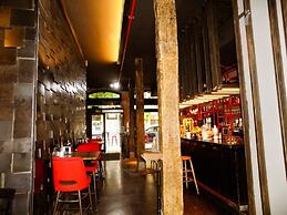 Poshtel Bilbao Premium Hostel