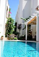 Olivias Group Hotel