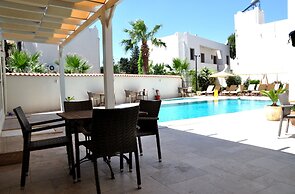 Olivias Group Hotel